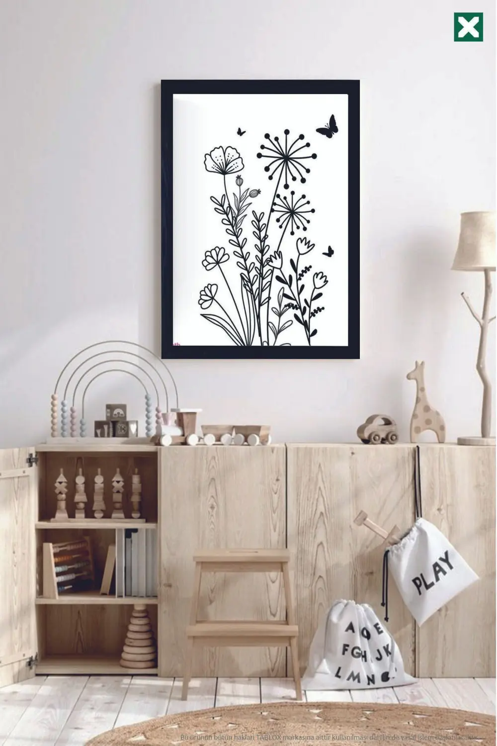 Çiçekli Ve Kelebekli 3’lü Çerçeve Görünümlü Modern MDF Tablo Seti