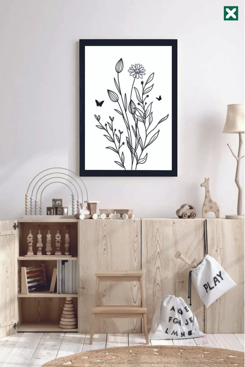 Çiçekli Ve Kelebekli 3’lü Çerçeve Görünümlü Modern MDF Tablo Seti