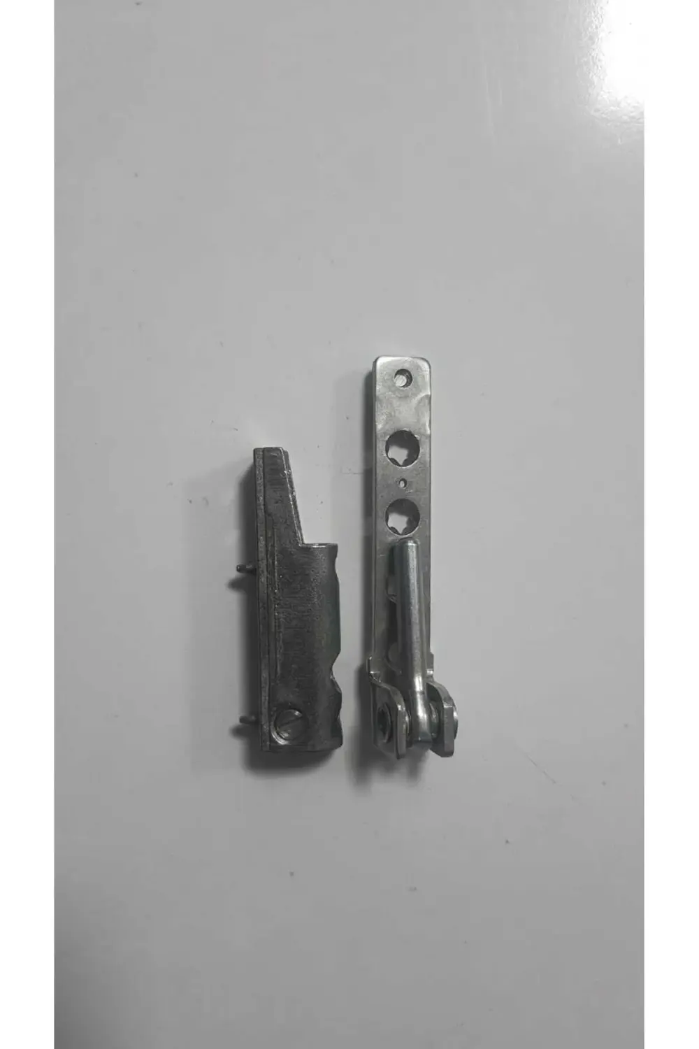 Çift Açılım Vasistas Pencere ve Kapı Kasa-Kanat Alt Menteşe + 6 V