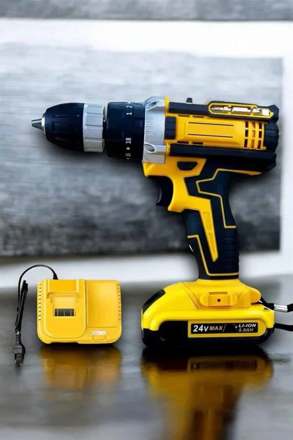 Çift Bataryalı Metal Dişli Darbeli Matkap Seti 24W Güç - 24 Parça Aksesuar