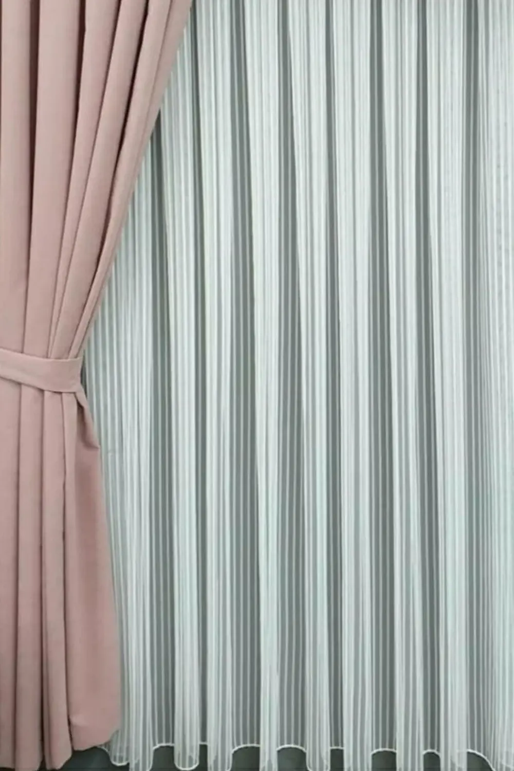 Çift İplik Makarna Perde (1/2,5 Normal Pile)