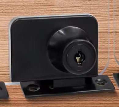 Çift Kanatlı Siyah Vitrin Cam Kilidi