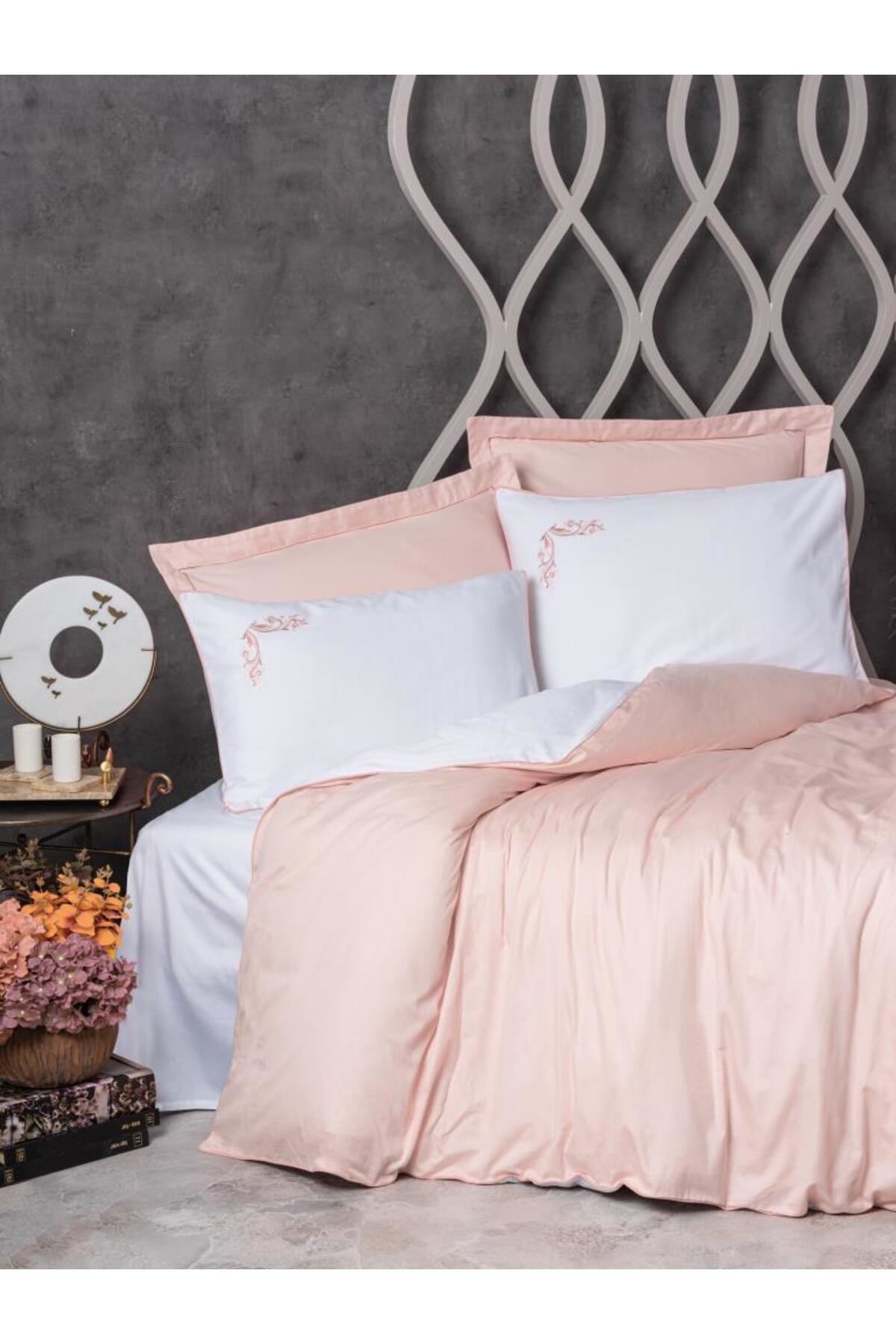 Woman Çift Kişilik Elit Saten Nev Takımı Melinda Pembe