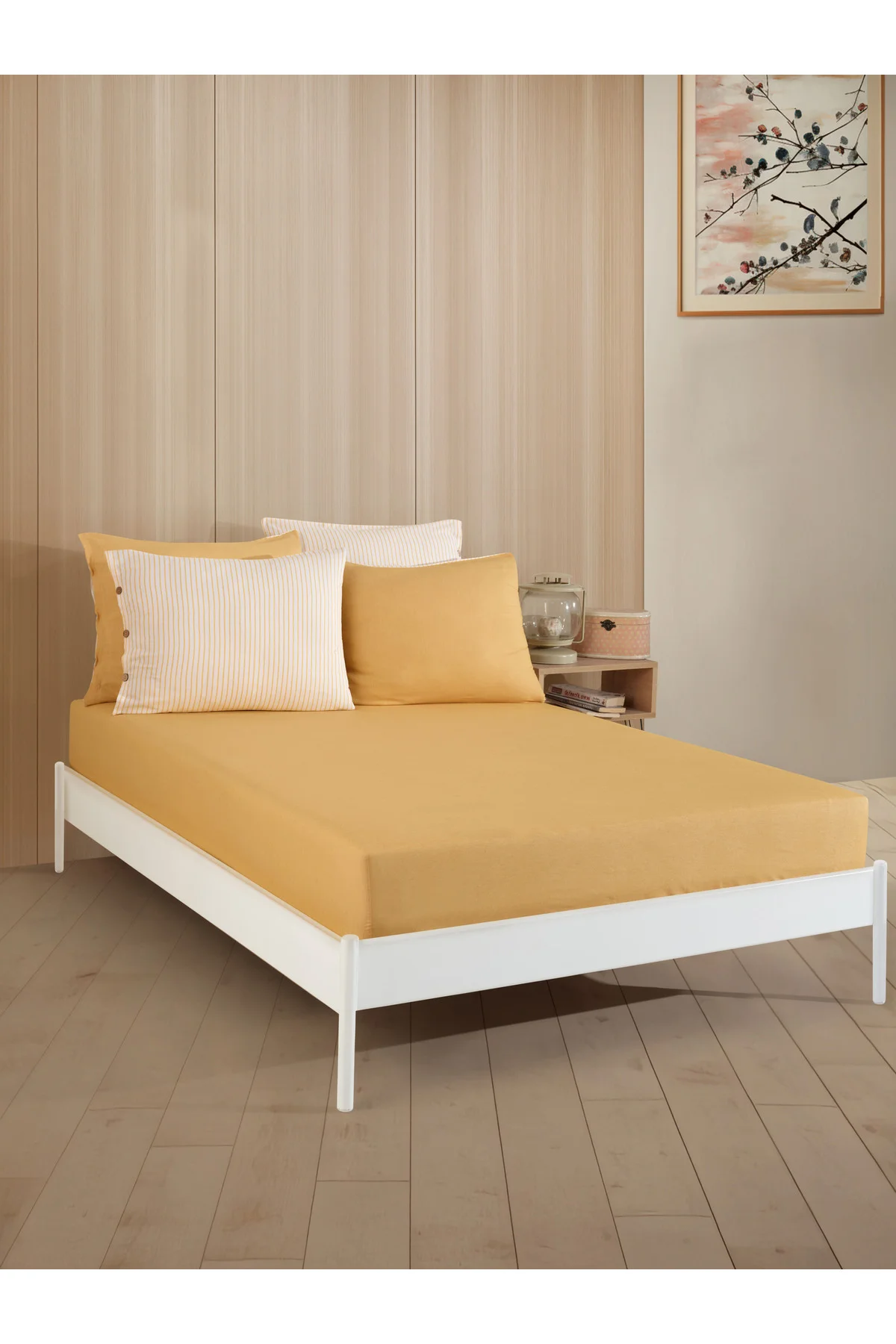 Çift Kişilik Lastikli Çarşaf Seti 160x200 cm | 2 Adet Yastık Kılı Çift Kişilik Lastikli Çarşaf Seti 160x200 cm | 2 Adet Yastık Kılı