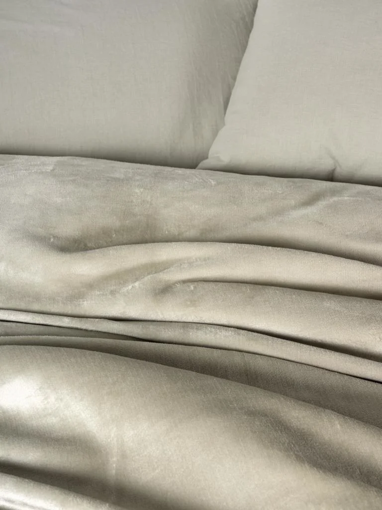 Çift Kişilik Nev Takımı Velvet Flossy Taş
