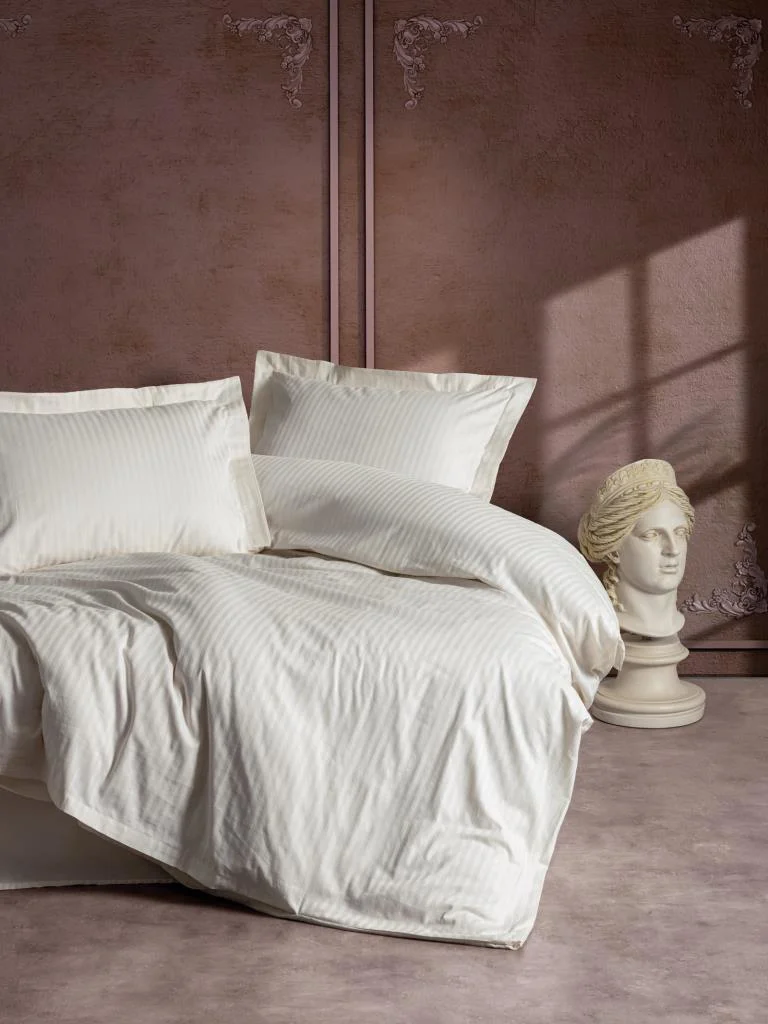 Çift Kişilik Saten Nev Takımı Elegante Stripe Ekru