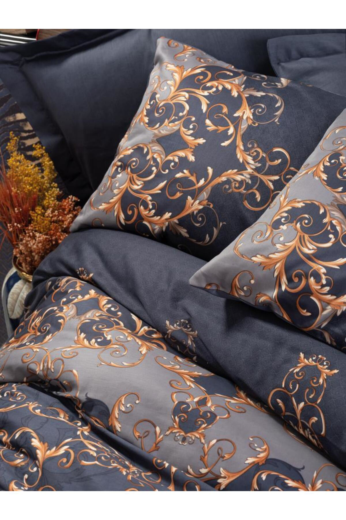 Angoravi Çift Kişilik Saten Nev Takımı Sarina Lacivert