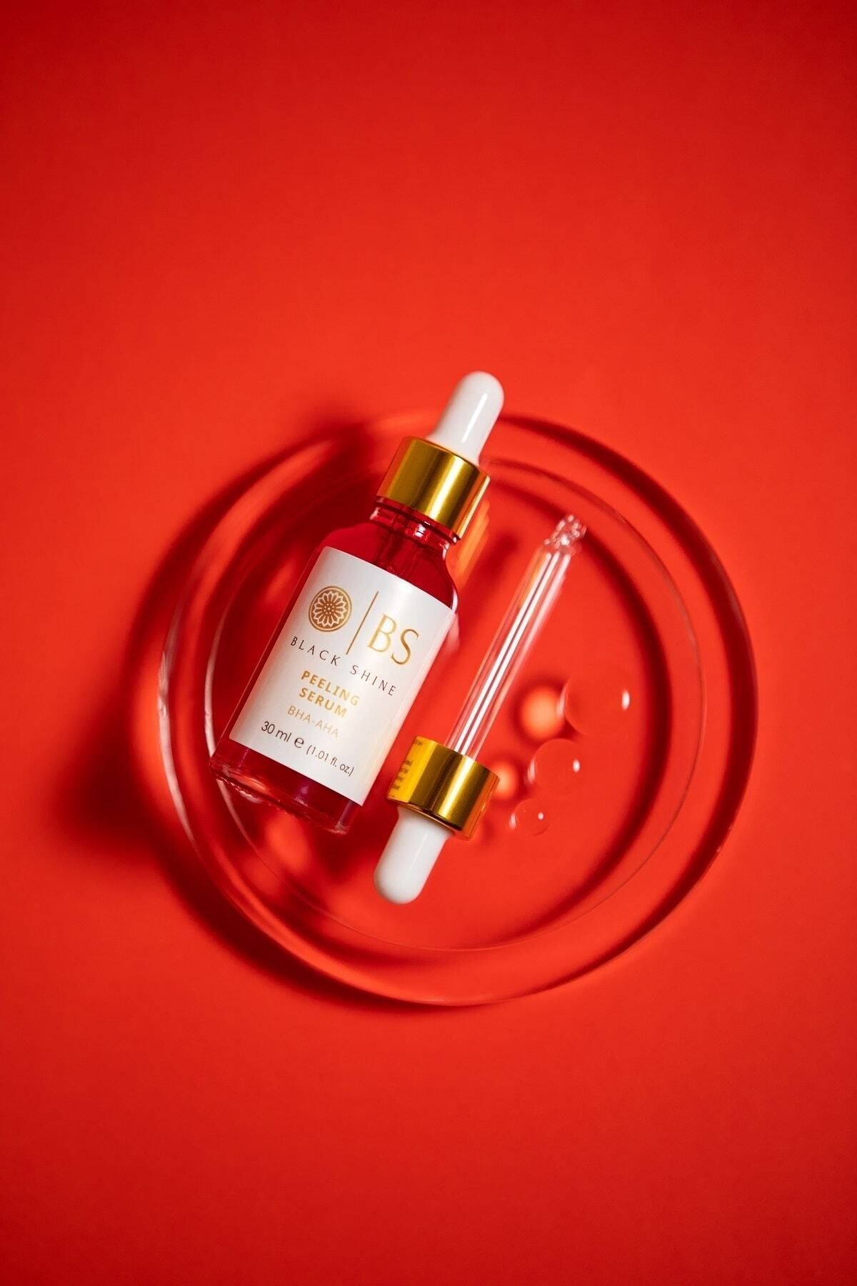 Black Shine Bs Cilt Tonu Eşitleyici C Vitamin, Aha %30, Bha %2 Yüz Peeling Serum 30 Ml