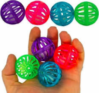 Çıngıraklı Kedi Topu Oyuncağı 4 Adet Çıngıraklı Kedi Topu Oyuncağı 4 Adet