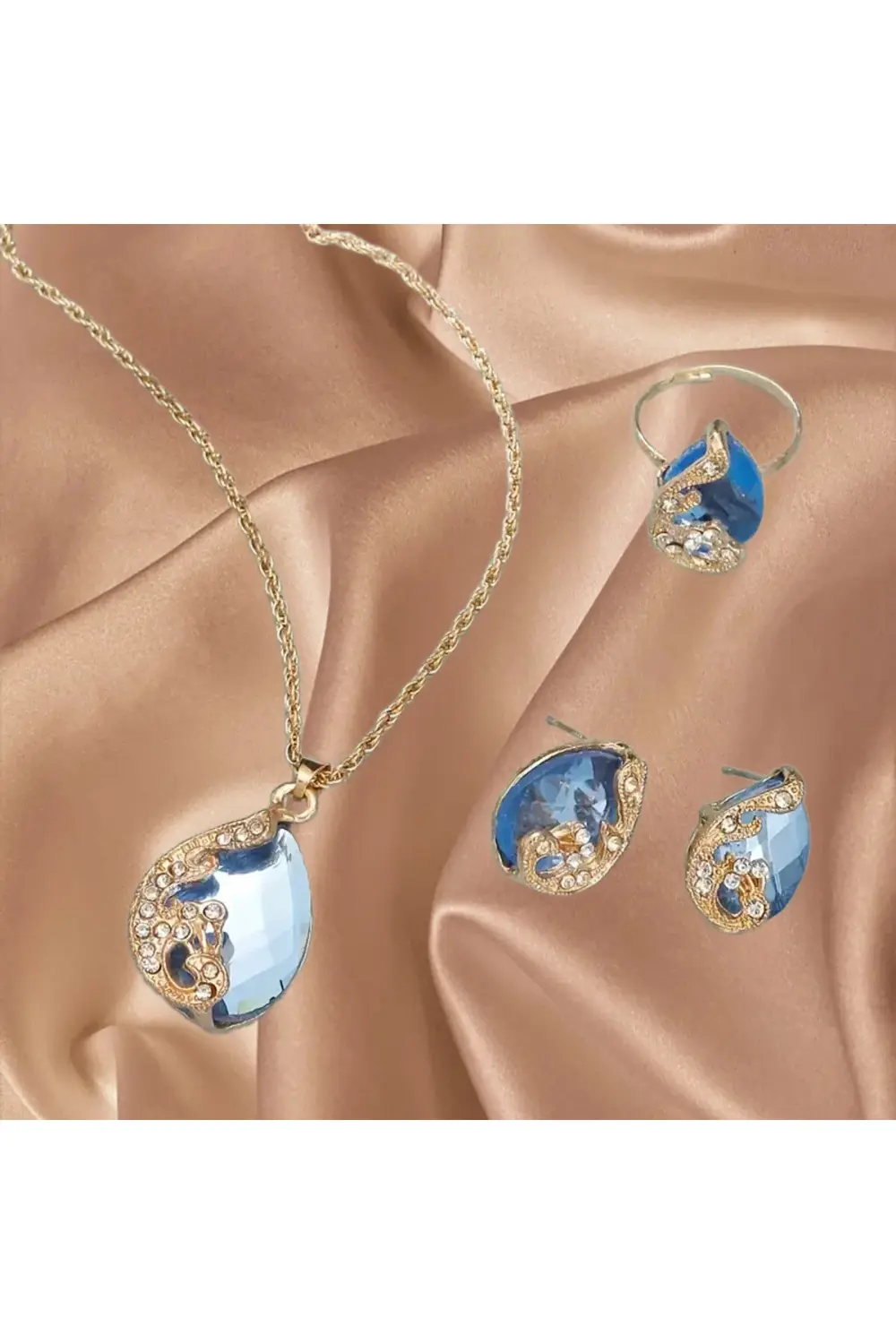 Çinko Alaşım Zirkon Taşlı Damla Kolye Küpe Yüzük Seti