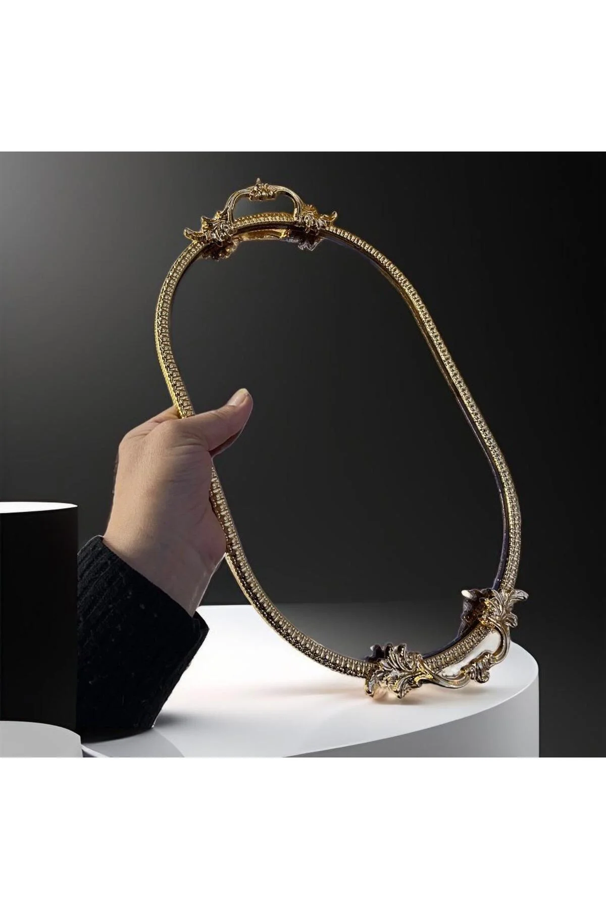 Çırağan Ayaksız Aynalı Oval Sunum Tepsisi 35cm