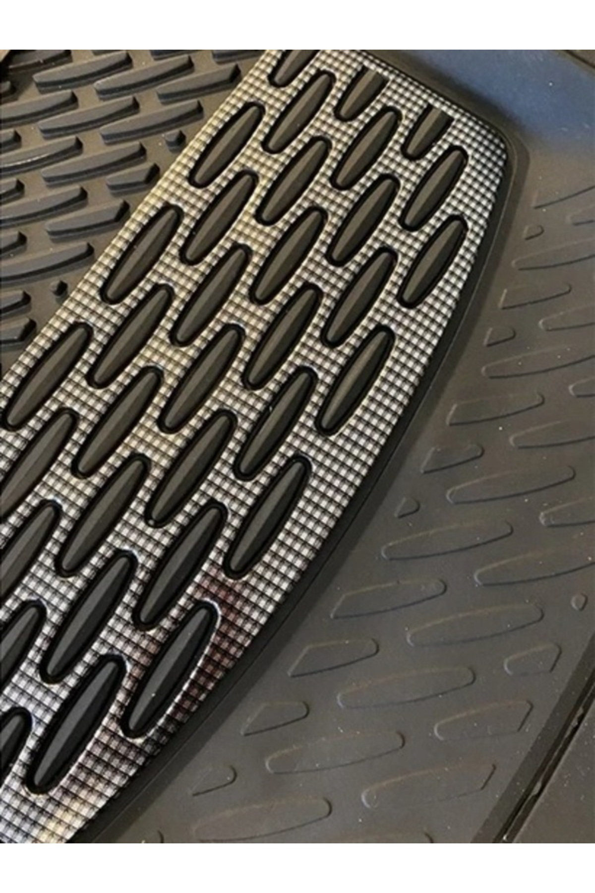 Zeyno Ticaret Citroen C3 2003 Uyumlu Derin Havuzlu Üniversal Pro Paspas Siyah -