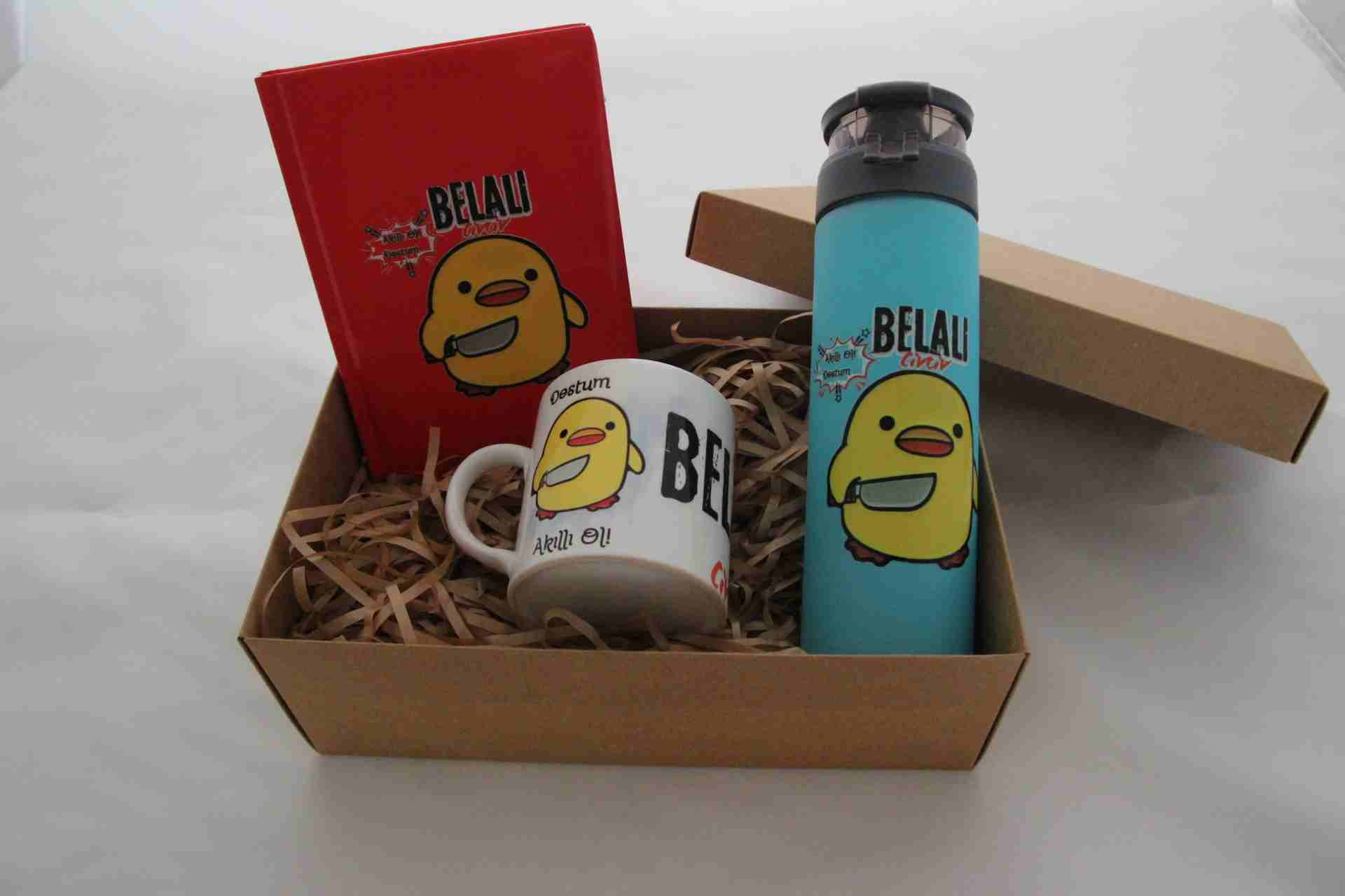 İhtiyaçavm Civciv Temalı Hediye Kutusu -Termos, Defter Ve Kupa Hediye Seti