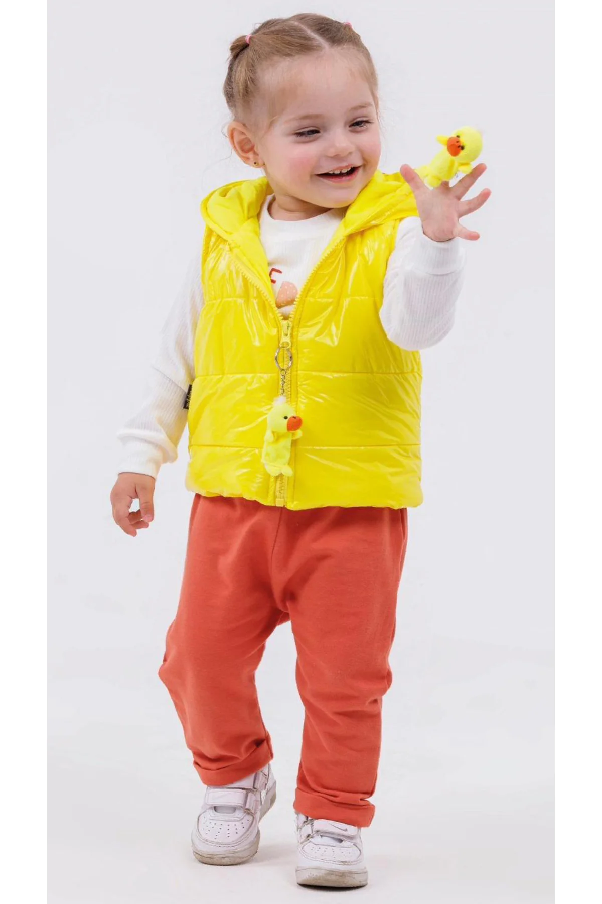 Civciv Temalı Şişme Yelekli Unisex Bebek Eşofman Takımı