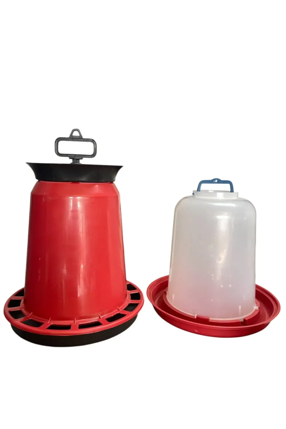 Civciv ve Tavuk için 15 Kg Askılı Kova Yemlik - 12 Lt Askılı Kova