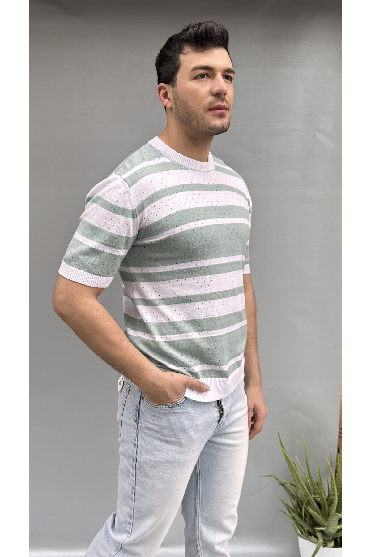 Casualmen32 Çizgi Detay Delikli Triko T-Shirt