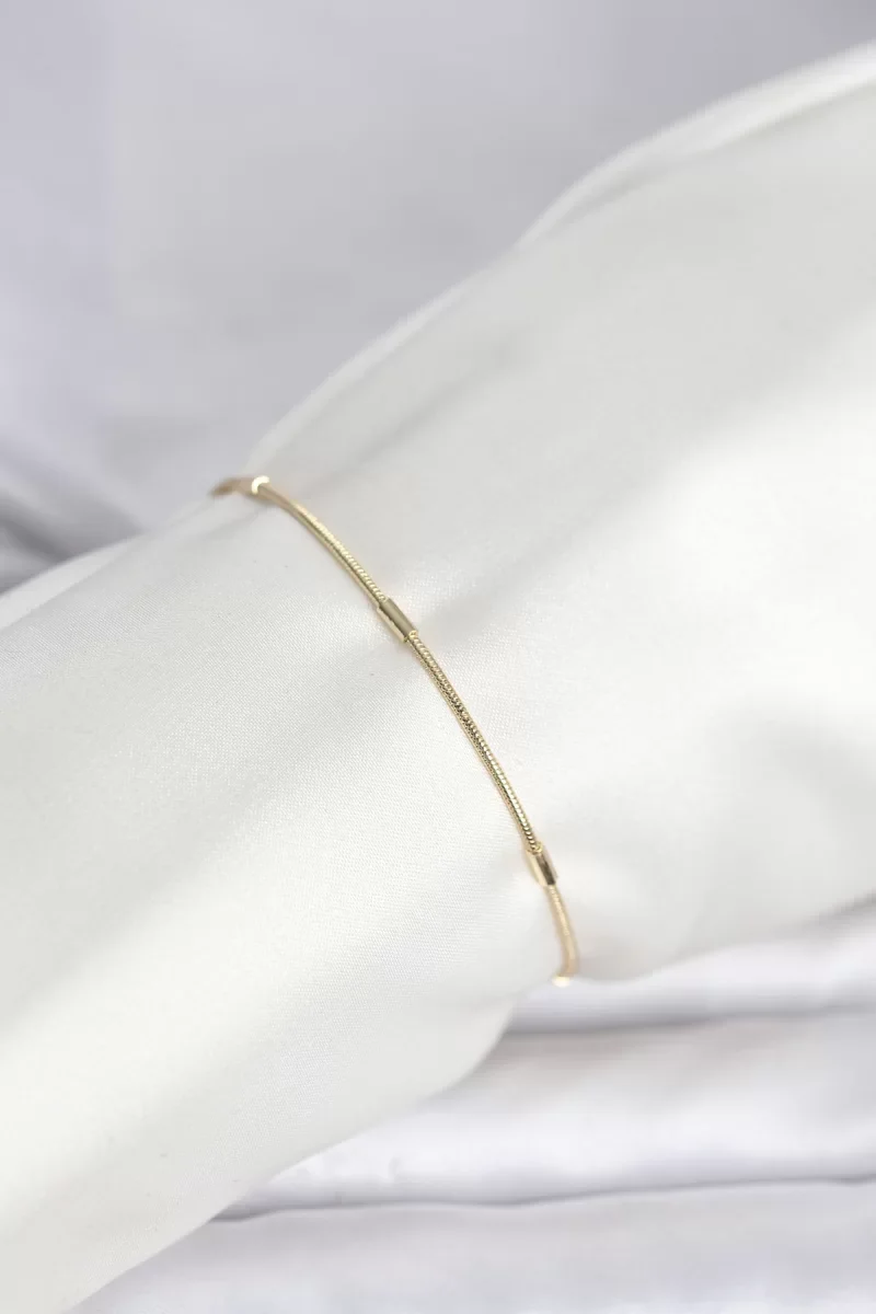CM 14K Gold Renk Barlı Yılan Zincir Model Kadın Bileklik - Lisinya