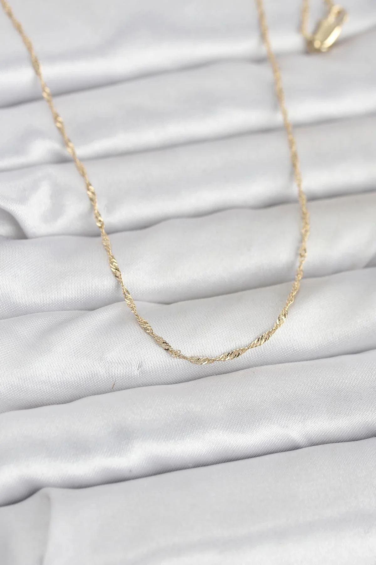 CM 14K Gold Renk Burgu Model 60 cm Kadın Kolye CM 14K Gold Renk Burgu Model 60 cm Kadın Kolye