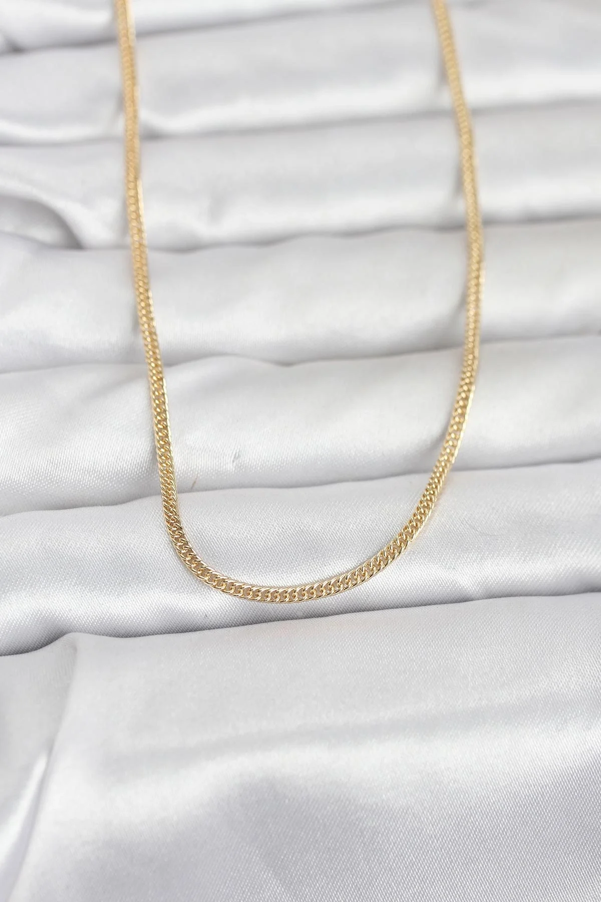 CM 14K Gold Renk Dolgun Zincir Model 60 cm Kadın Kolye CM 14K Gold Renk Dolgun Zincir Model 60 cm Kadın Kolye