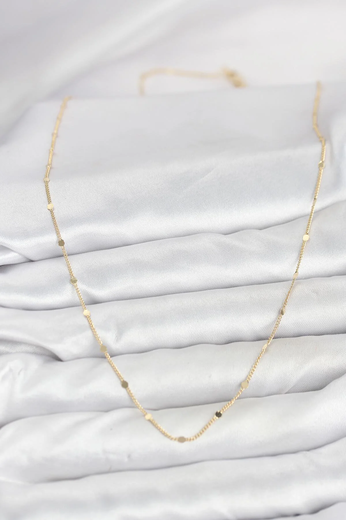 CM 14K Gold Renk Ezme Pul Model 60 cm Kadın Kolye