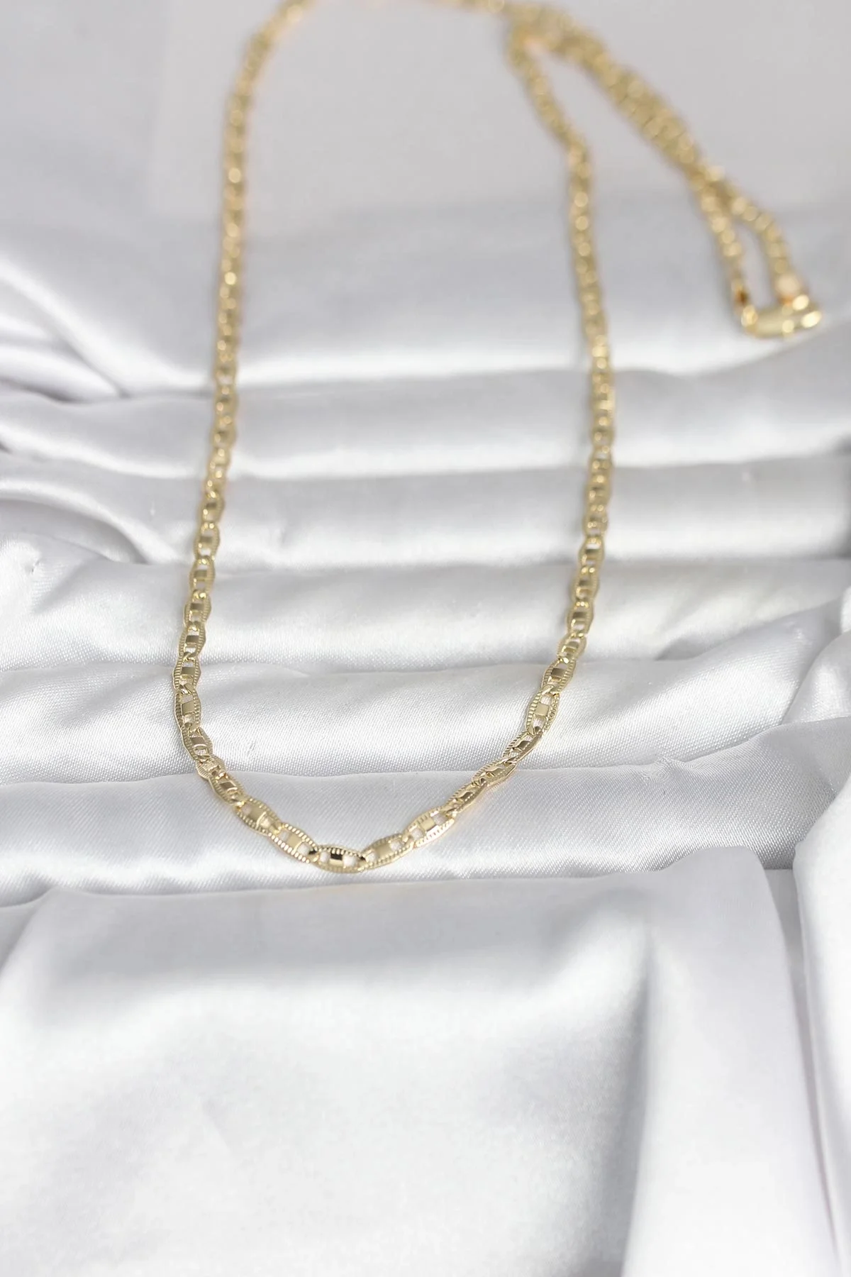 CM 14K Gold Renk Lazer Kesim Zincirli Model 60 cm Kadın Kolye