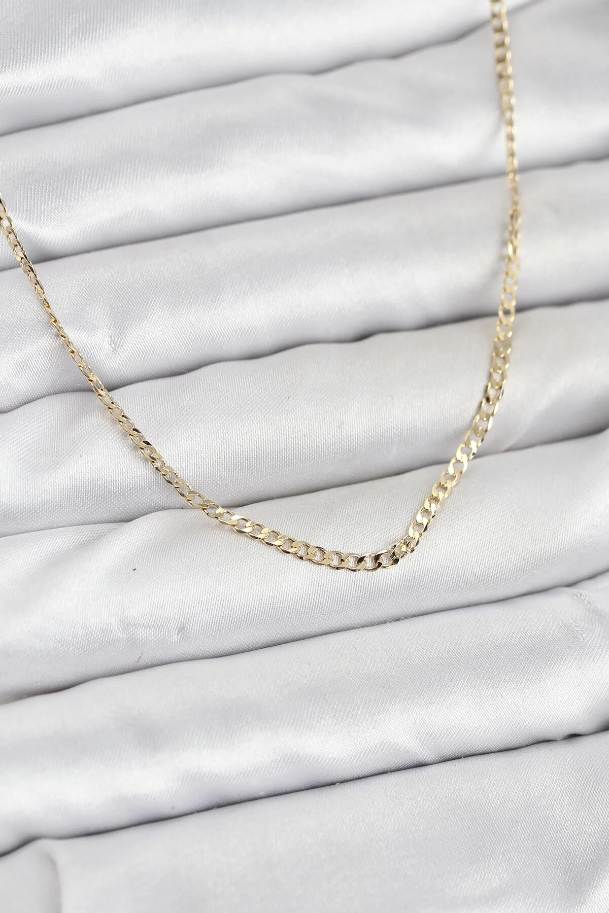 CM 14K Gold Renk Pirinç Zincir Model Kadın Kolye