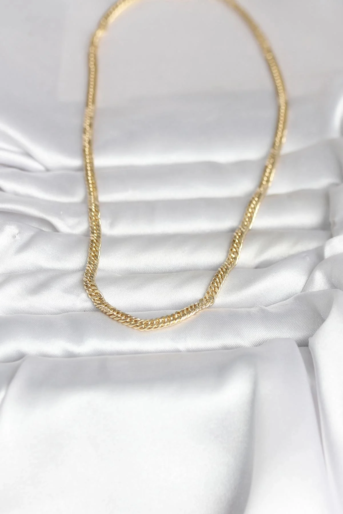 CM 14K Gold Renk Zincir Model 45 cm Kadın Kolye CM 14K Gold Renk Zincir Model 45 cm Kadın Kolye