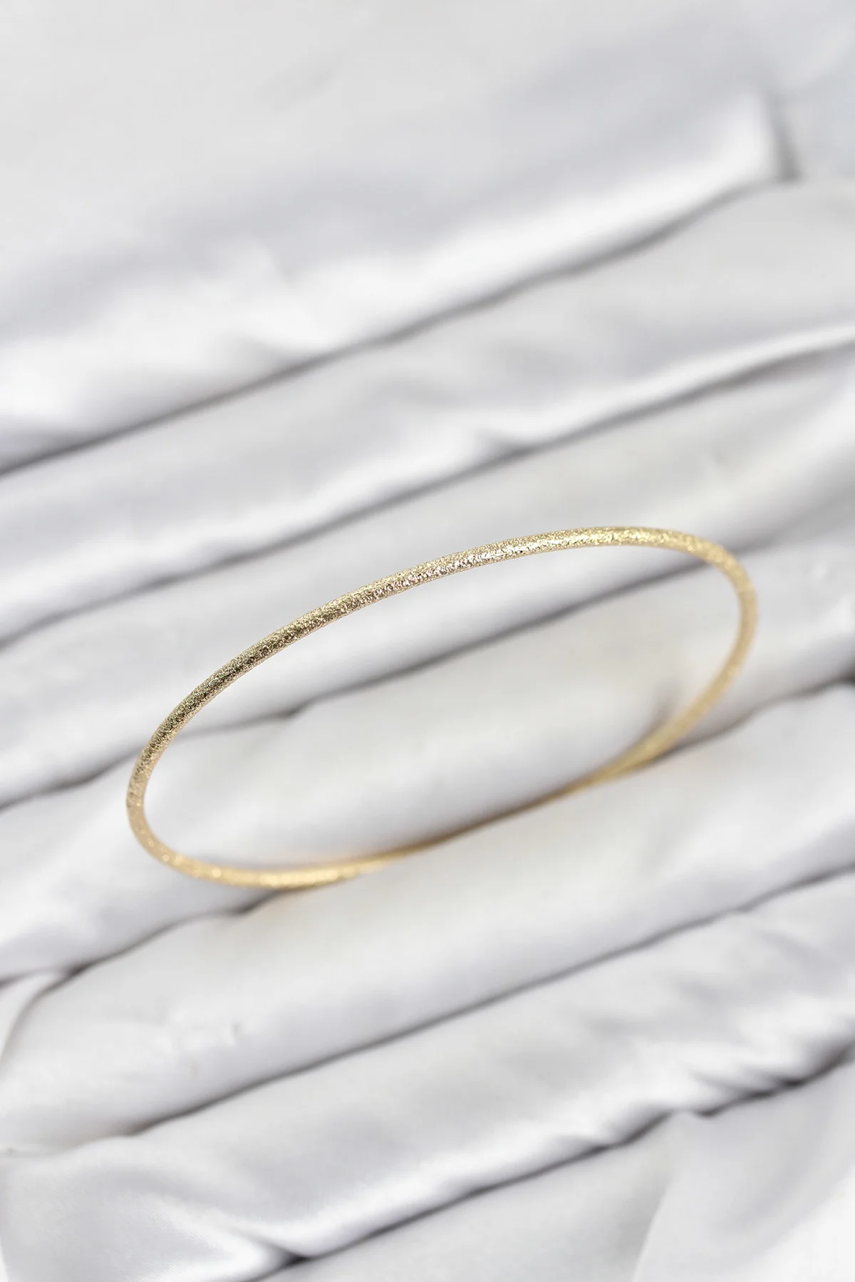 CM Gold Renk Simli Model 65 mm Bilezik – 14K Altın Kaplama Fiyatı, Yorumları ve Özellikleri
