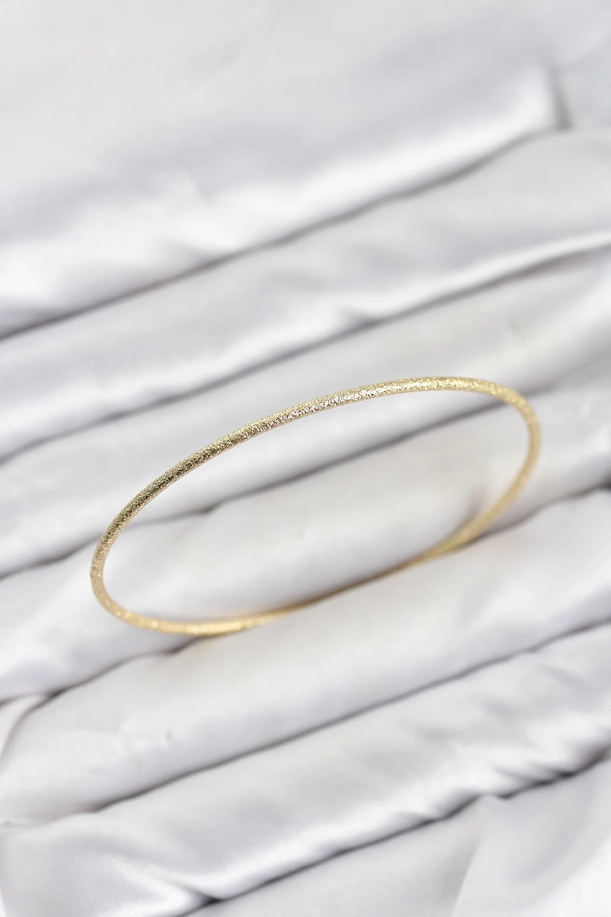 CM Gold Renk Simli Model 65 mm Bilezik