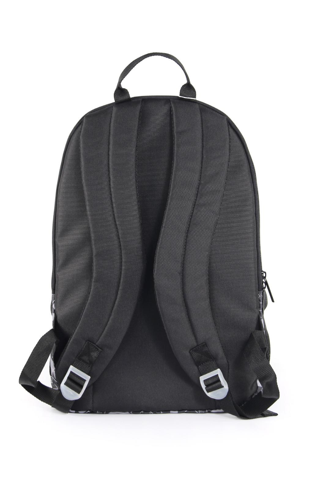 United Colors Of Benetton Çocuk Kol Saati Hediyeli Benetton Büyük Kapasiteli Çocuk Okul Çan United Colors Of Benetton Çocuk Kol Saati Hediyeli Benetton Büyük Kapasiteli Çocuk Okul Çan