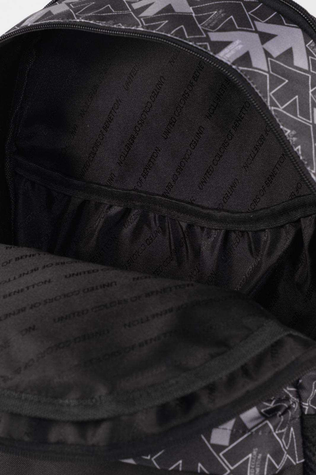 United Colors Of Benetton Çocuk Kol Saati Hediyeli Benetton Büyük Kapasiteli Çocuk Okul Çan United Colors Of Benetton Çocuk Kol Saati Hediyeli Benetton Büyük Kapasiteli Çocuk Okul Çan