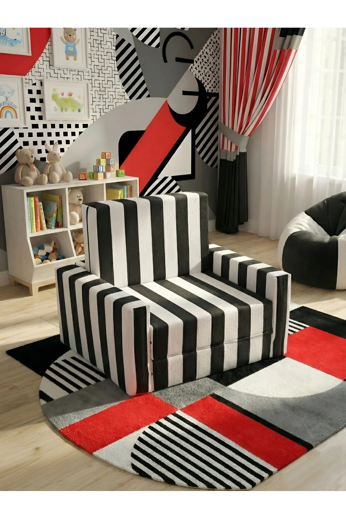 Çocuk Koltuğu Komple Sünger Katlanabilir Yataklı Minder Yatak (0-4 YAŞ) SİYAH BEYAZ TARAFTAR DESEN