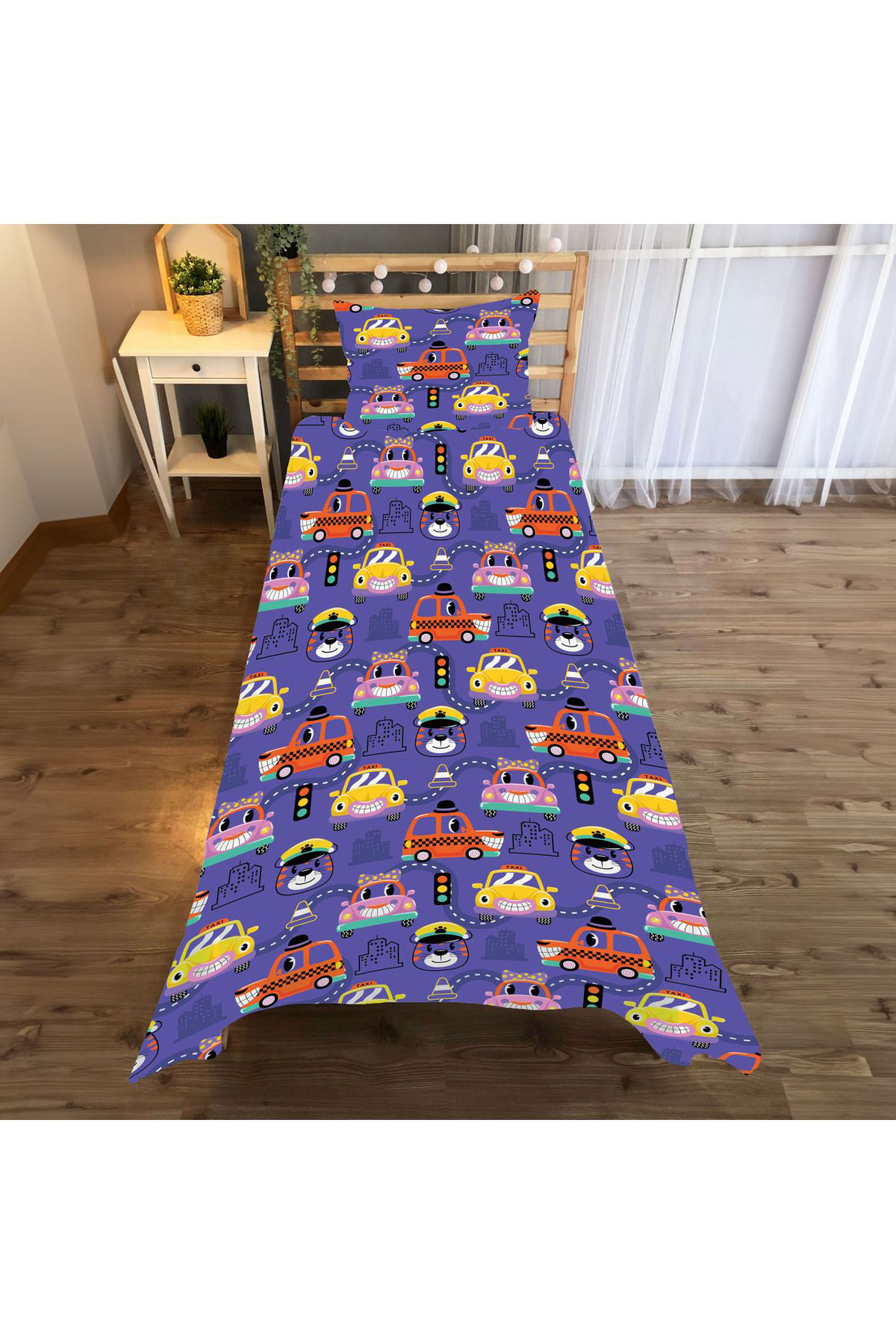 Evan Home Çocuk Odası Takım Perde (İki Kanat),Yatak Örtüsü,Yastık,Kırlent ,Halı,