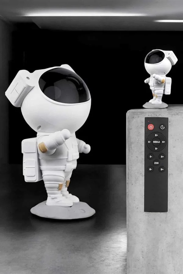 Çocuklara Özel Projeksiyon Astronot Lamba Speaker Sevimli