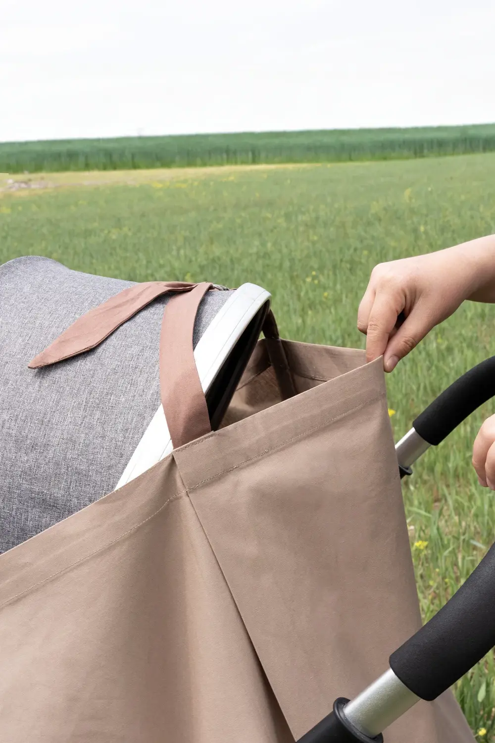 Mordesign Çok Amaçlı Bebek Emzirme Örtüsü/Önlüğü; Puset, Bebek Arabası Örtü