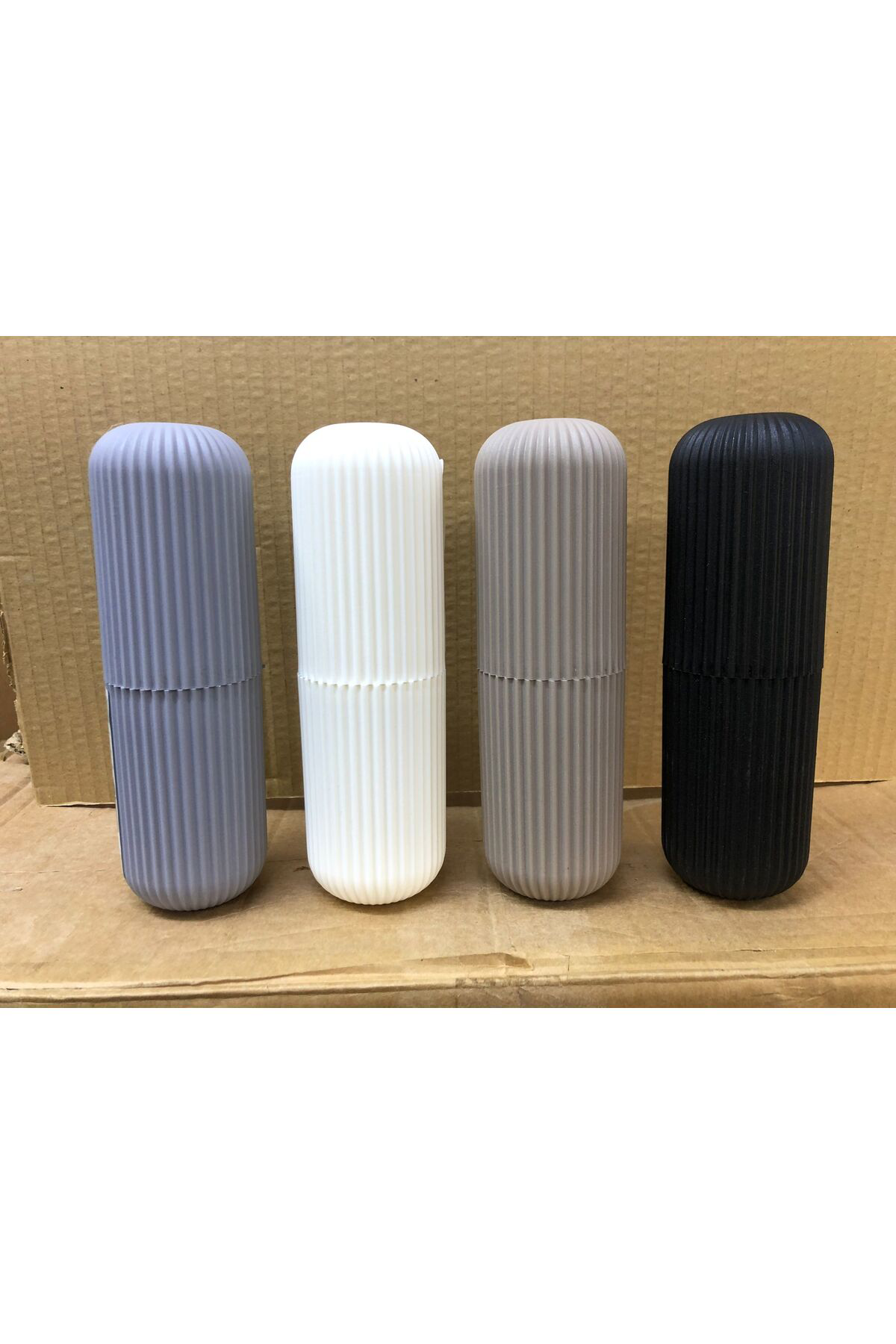 Çok Amaçlı Saklama Kabı (gözlük,diş Fırçası-macunu)