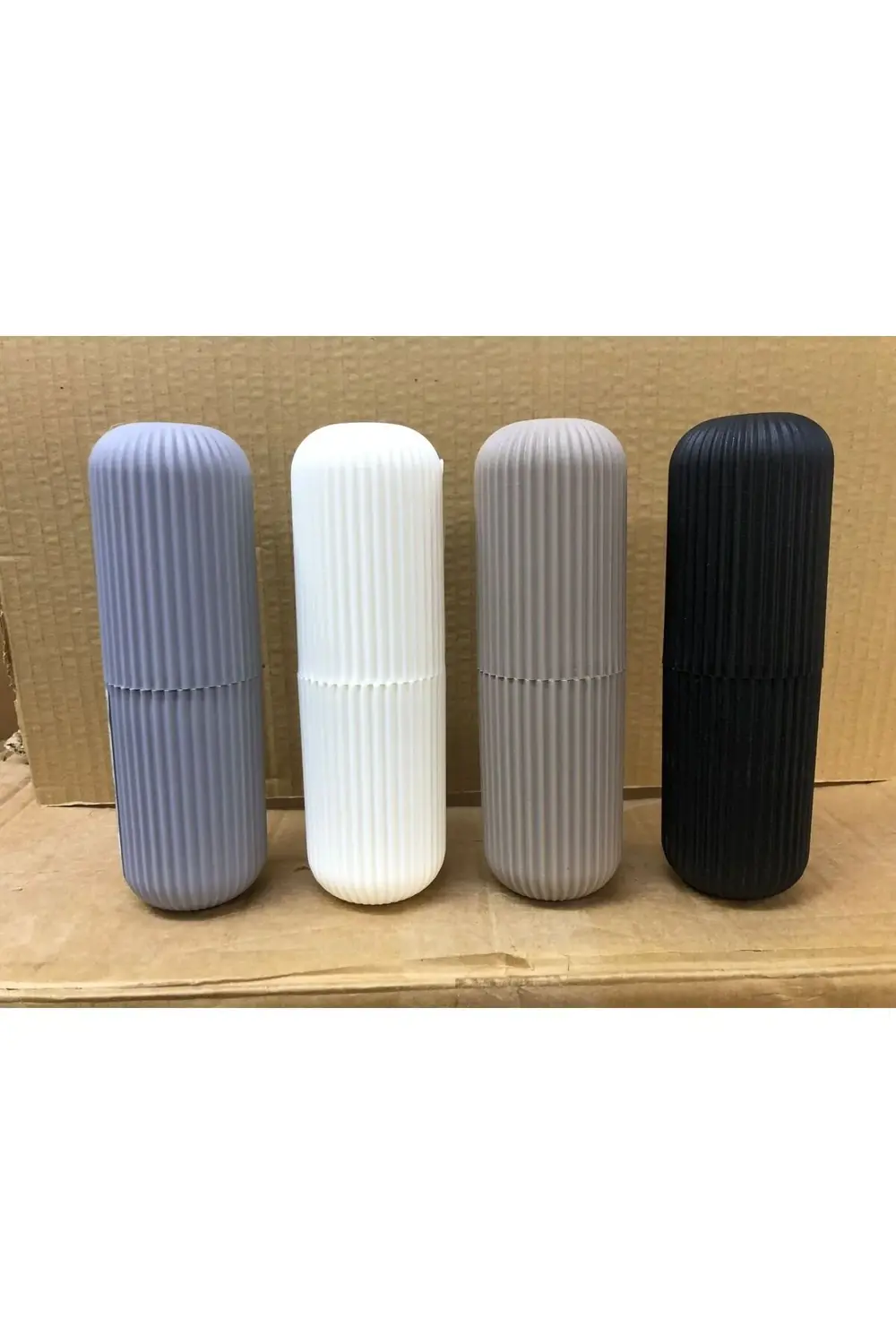 Çok Amaçlı Saklama Kabı (gözlük,diş Fırçası-macunu)