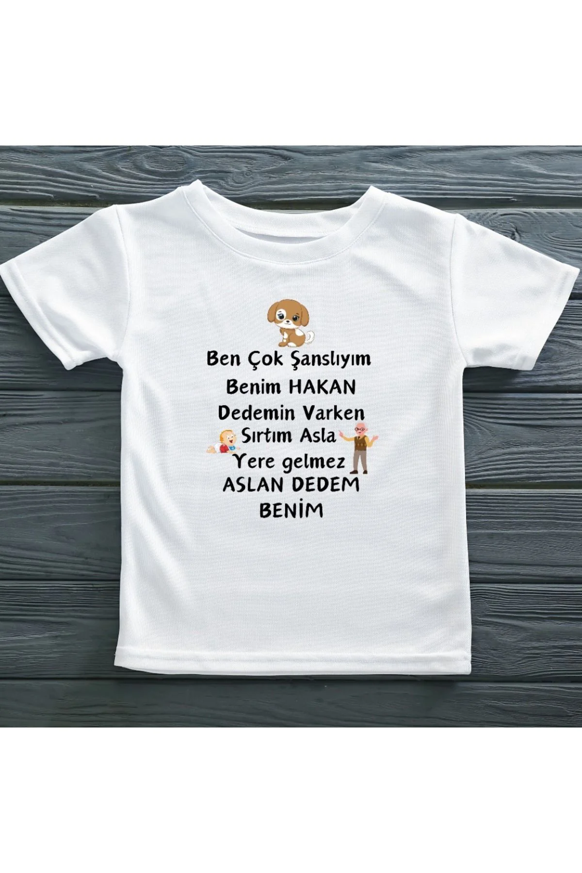 Çok Şanslıyım Dedem Varken Sırtım Asla Yere Gelmez Yazılı Çocuk Tişörtü