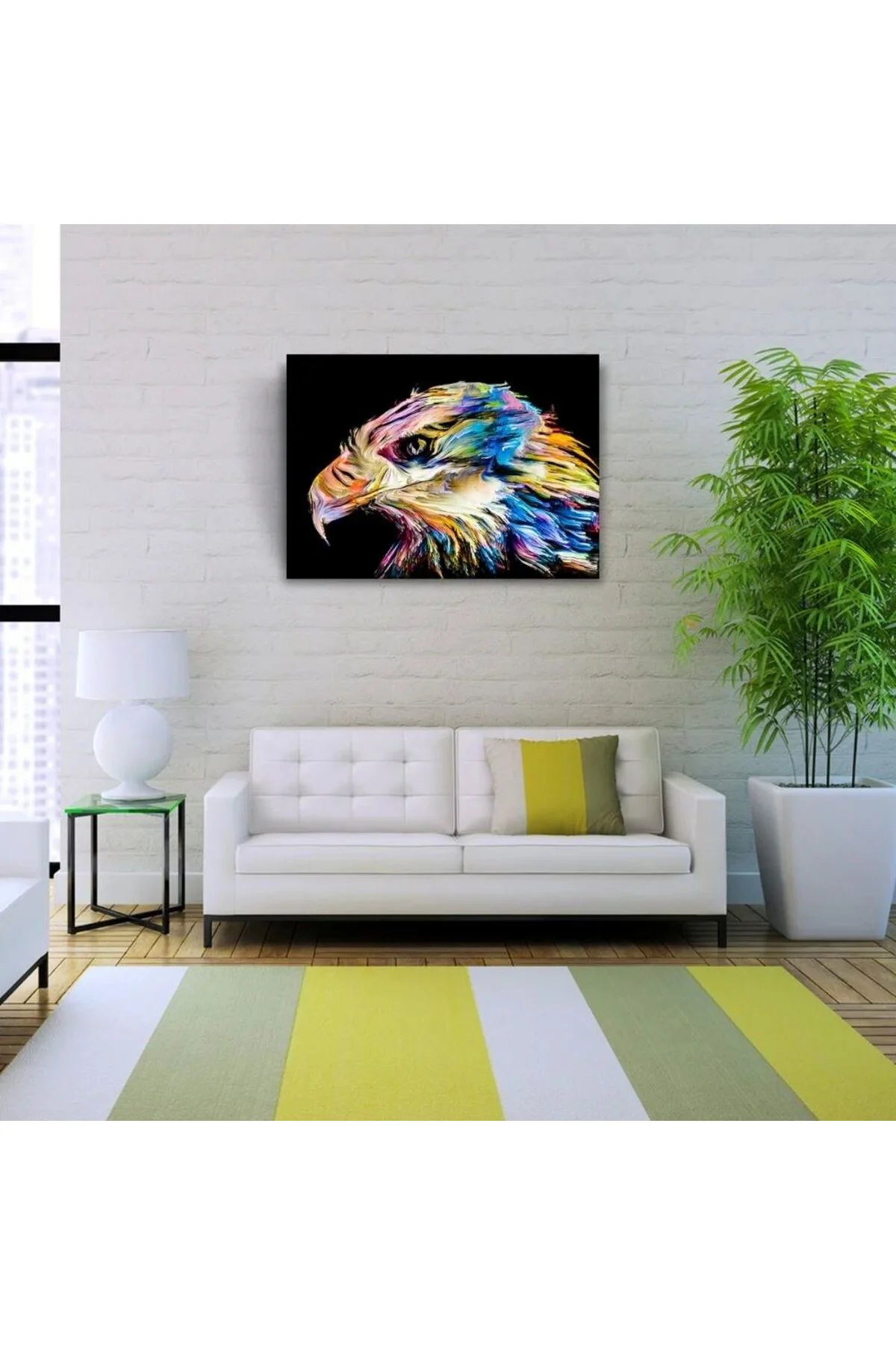 Çok ve Canlı Renklerde Dekoratif Şahin Kanvas Tablo 50 x 70
