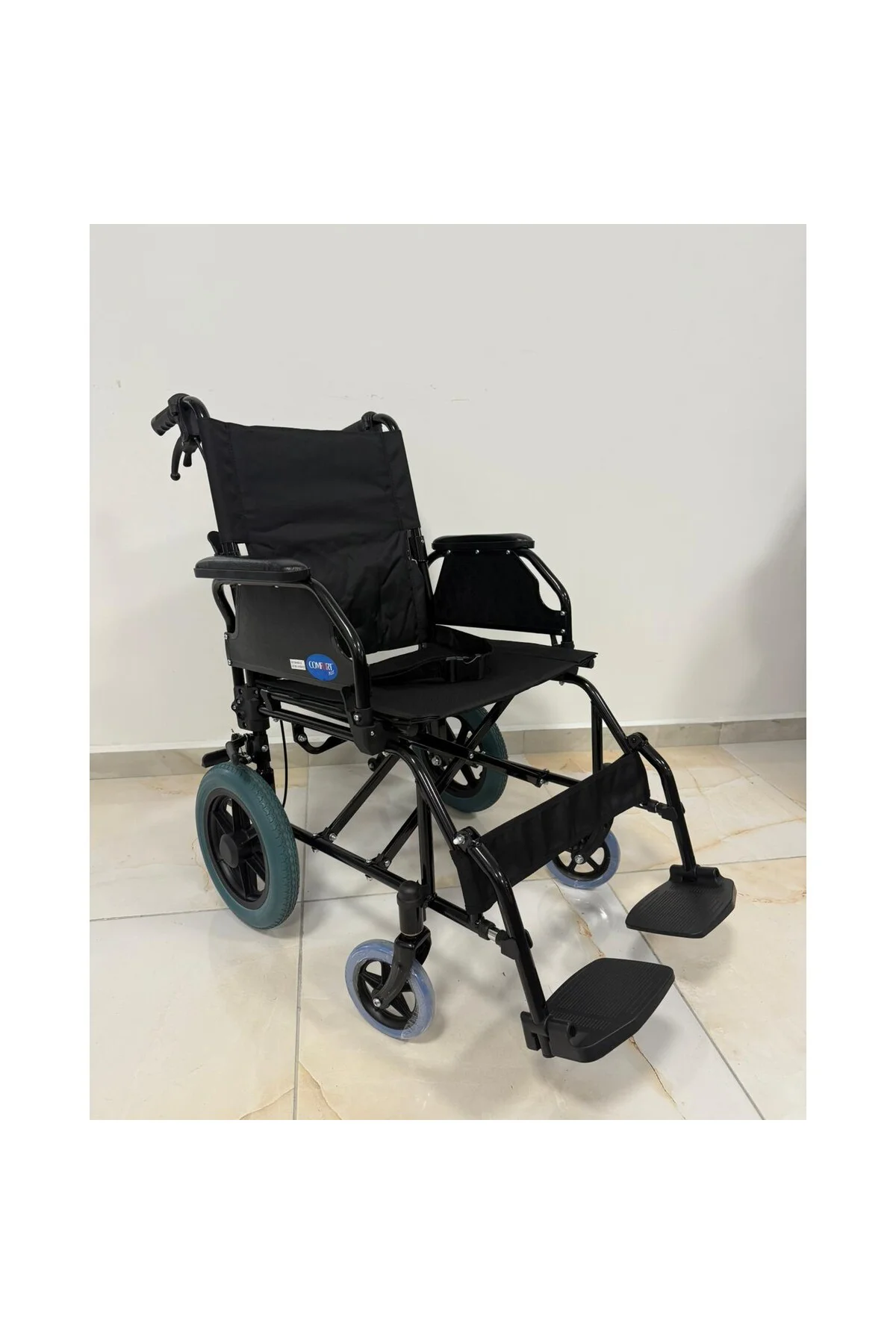 Comfort Tage 863 Refakatçi Manuel Tekerlekli Sandalye Comfort Tage 863 Refakatçi Manuel Tekerlekli Sandalye