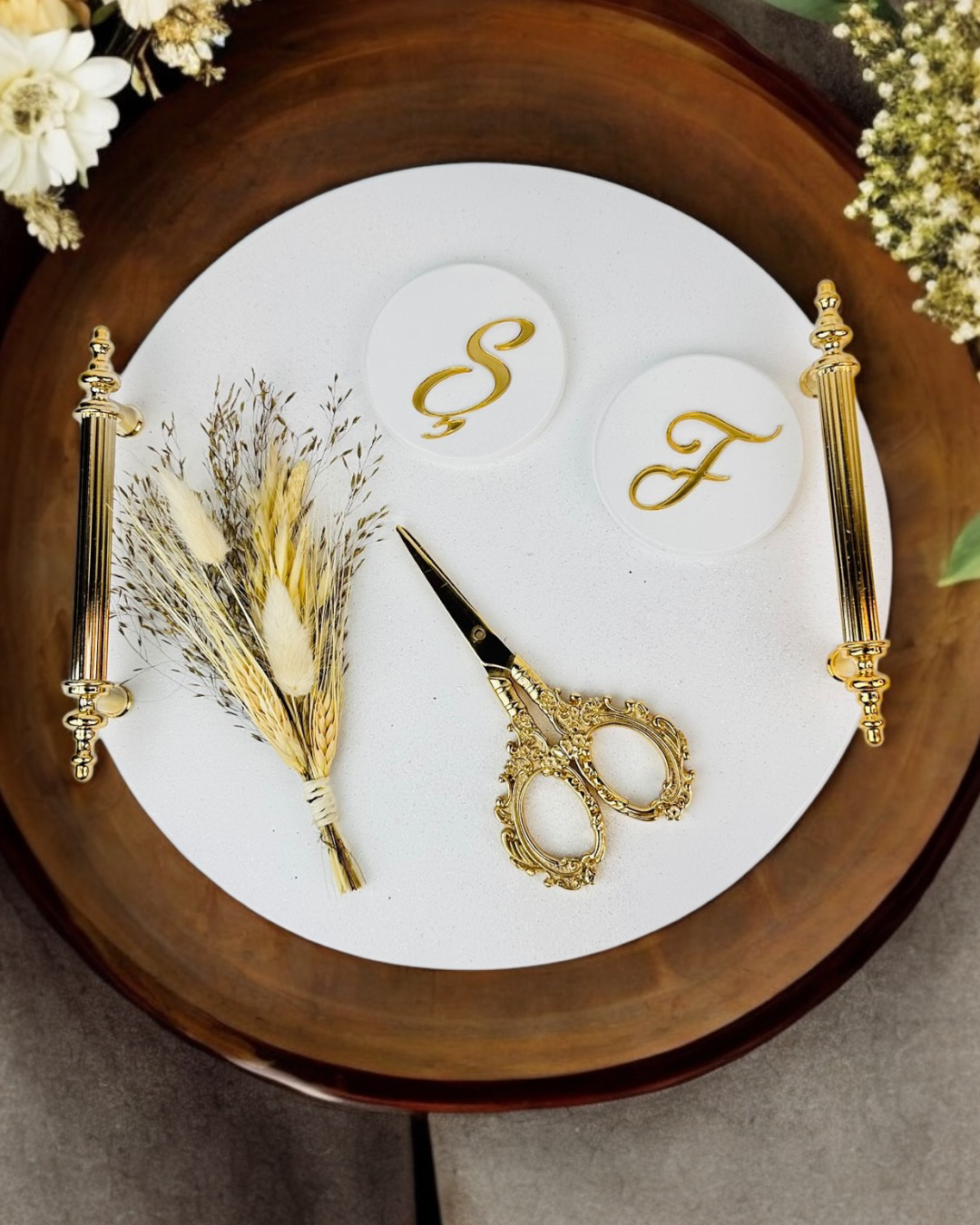 Cyzhome Commitment Gold Polyester Nişan Tepsisi Cyzhome Commitment Gold Polyester Nişan Tepsisi