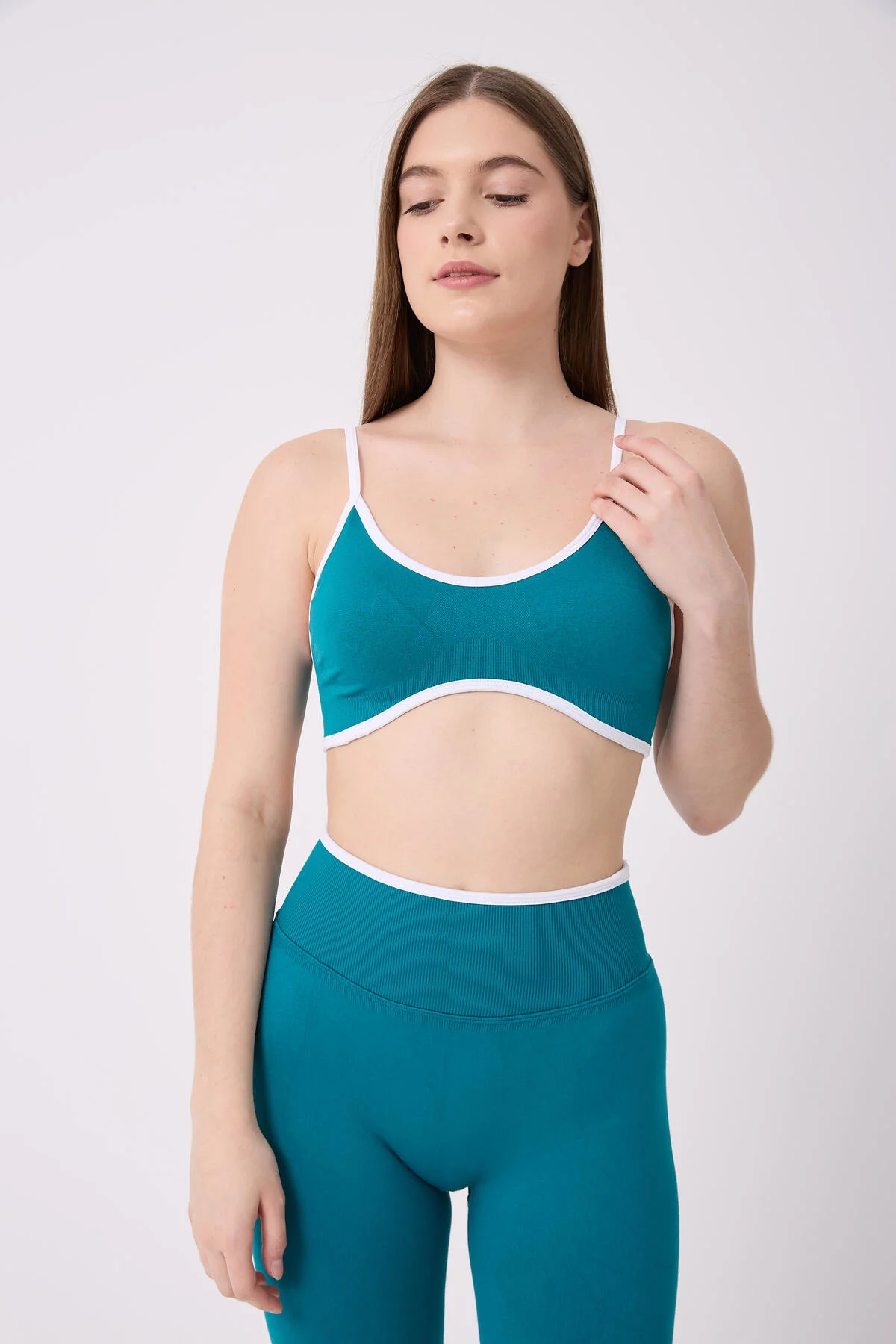CoreLine Biye Detaylı Esnek Seamless Spor Bra