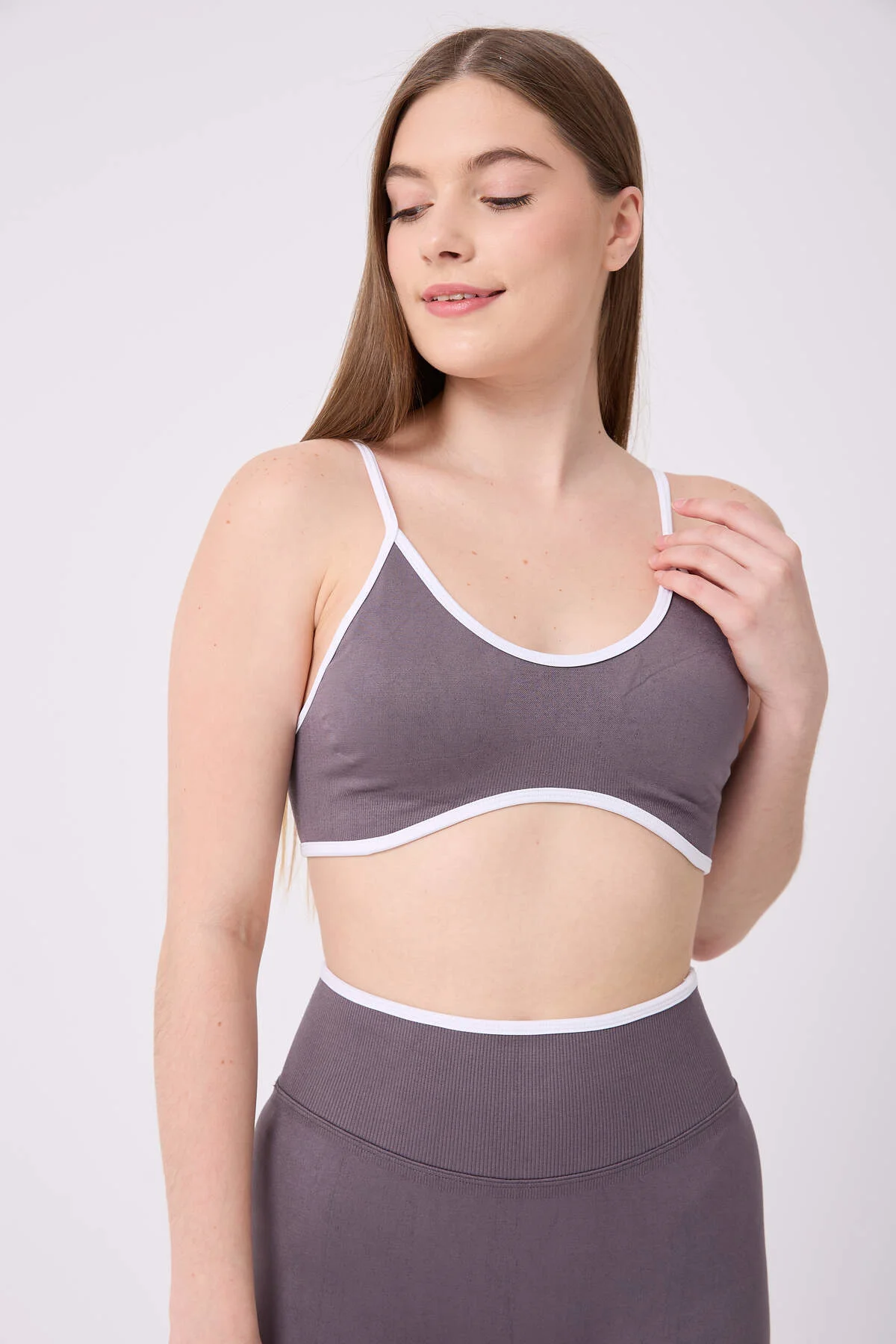 CoreLine Biye Detaylı Esnek Seamless Spor Bra
