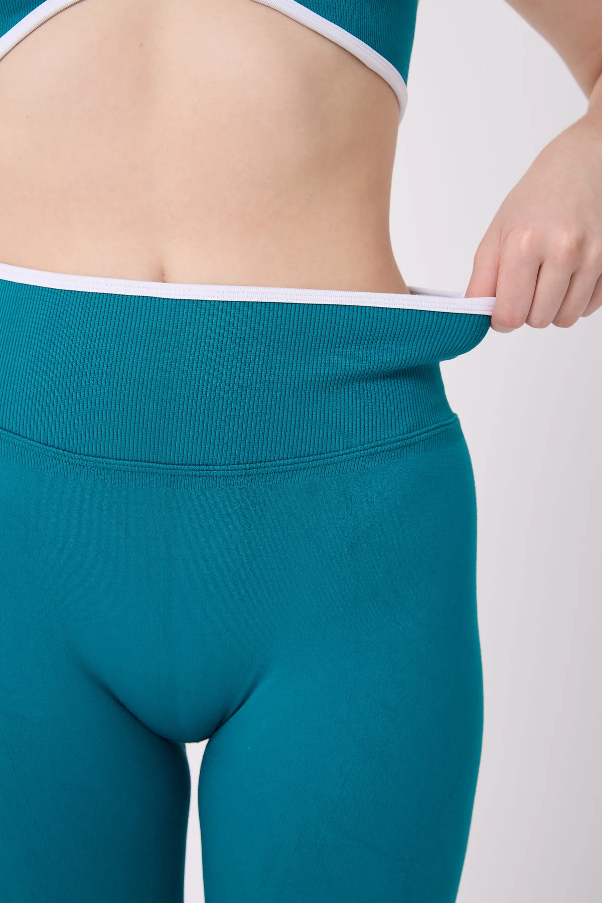 CoreLine Model Biye Detaylı Esnek Yüksek Bel Toparlayıcı Push Up Seamless Tayt