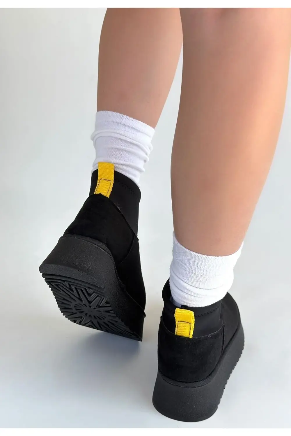 Cuen Siyah Süet Bot