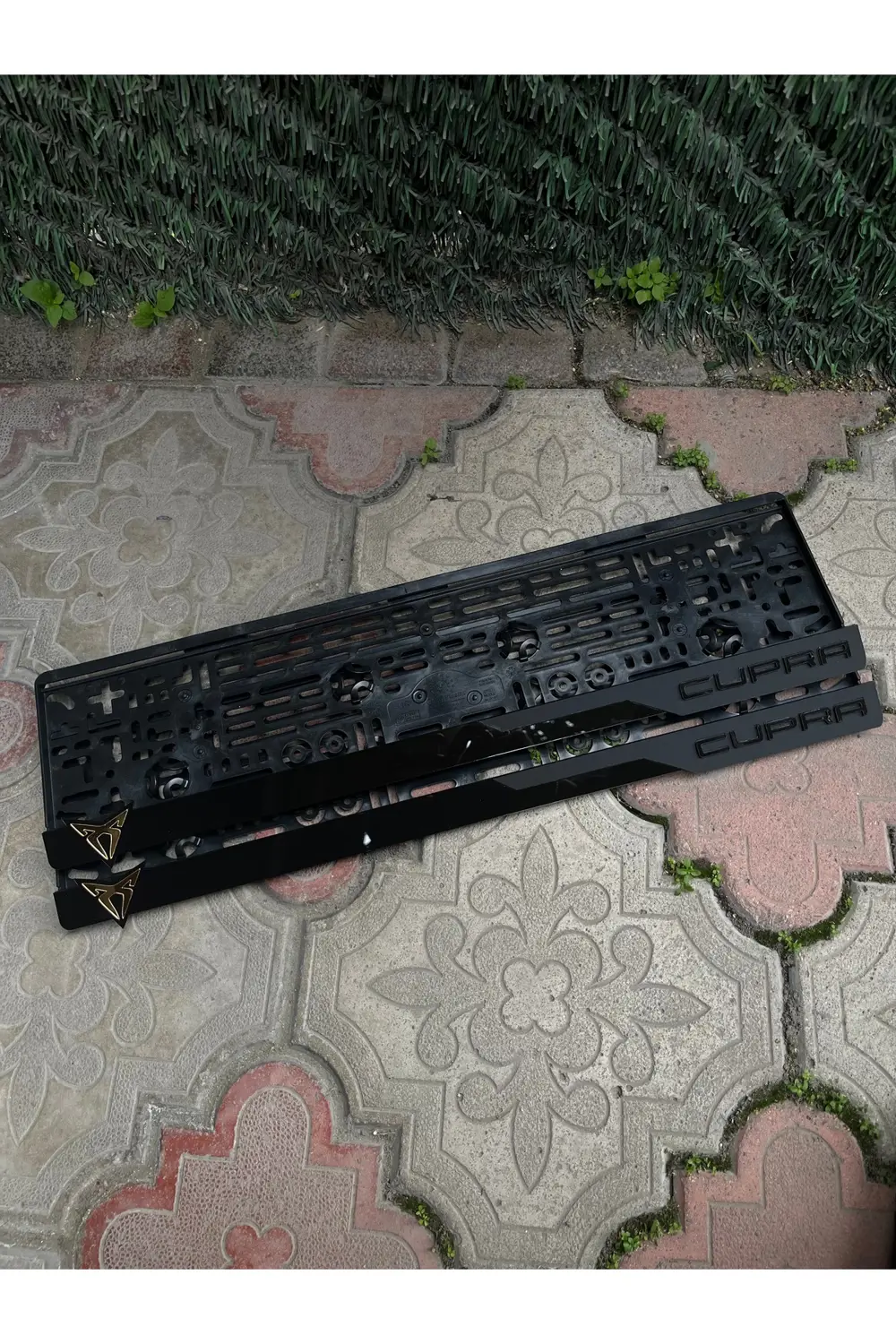 CUPRA TAKMATİK PLAKALIK PLEKSİ MAT
