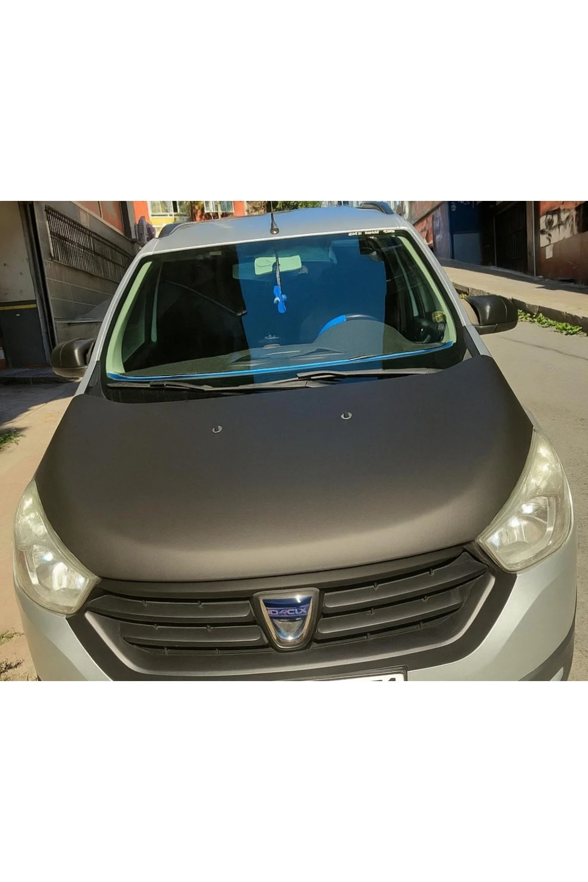 Dacia Dokker Lodgy Tam Kaput Maskesi 12-22 Dacia Dokker Lodgy Tam Kaput Maskesi 12-22