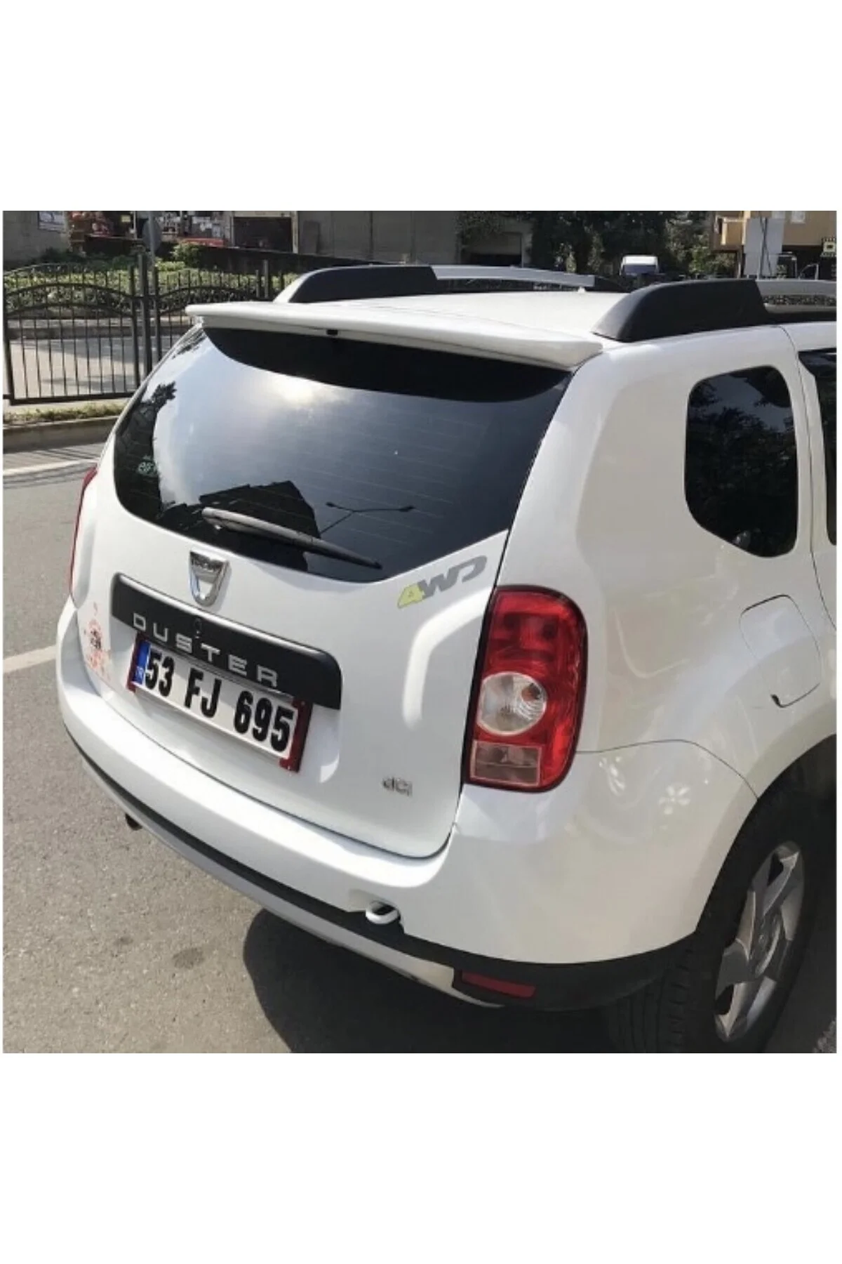 DACİA DUSTER 2010-2018 ASTARLI ANATOMİK SPOİLER