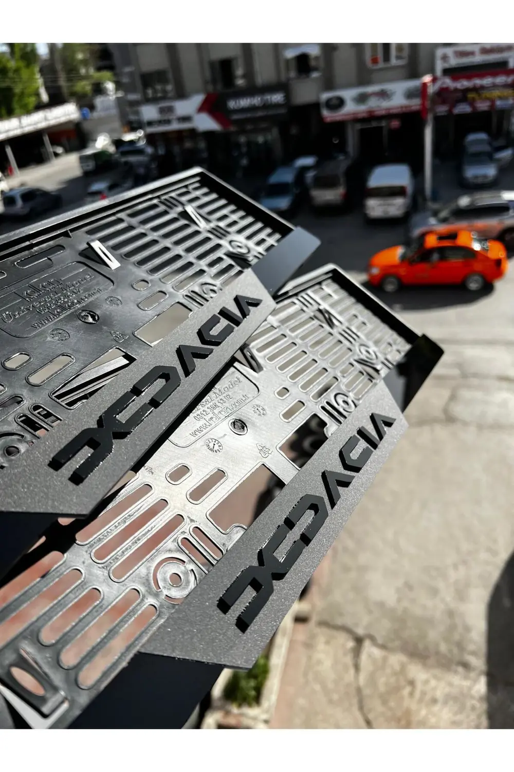 DACIA MAT Pleksi Plakalık (1TAKIM,2,ADET) Uyumlu