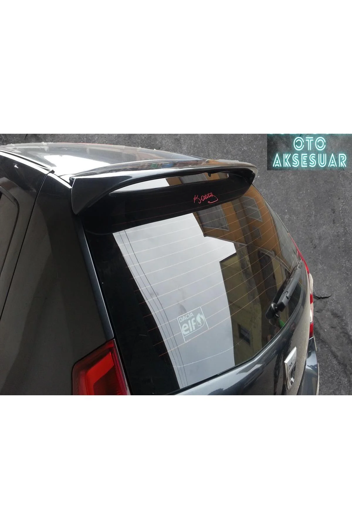 Dacia Sandero 2009-2013 Uyumlu Astarlı Spoiler